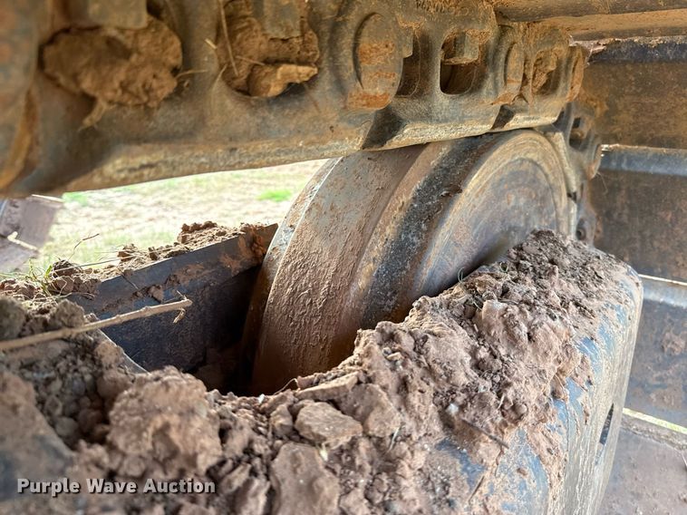 image for item EJ4670 2011 Komatsu PC350LC-8 excavator