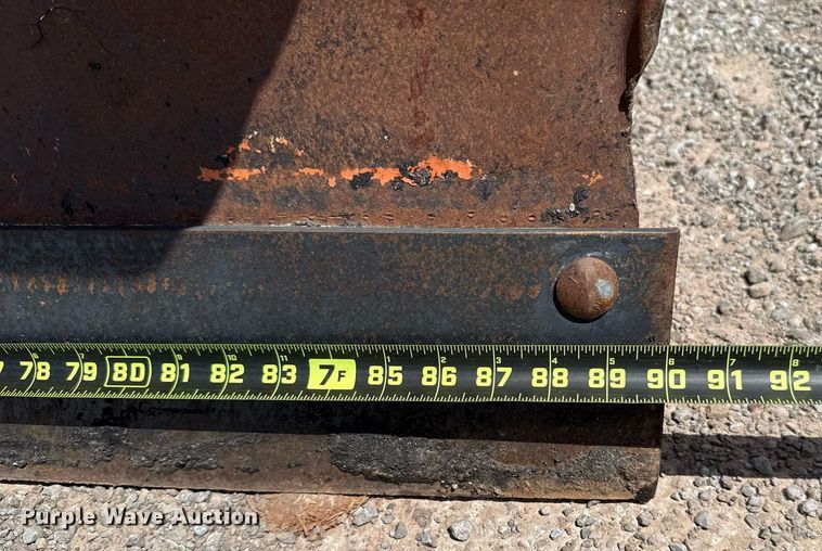 image for item EJ4673 2004 Broce RJ 350 broom