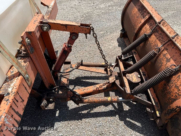 image for item EJ4673 2004 Broce RJ 350 broom