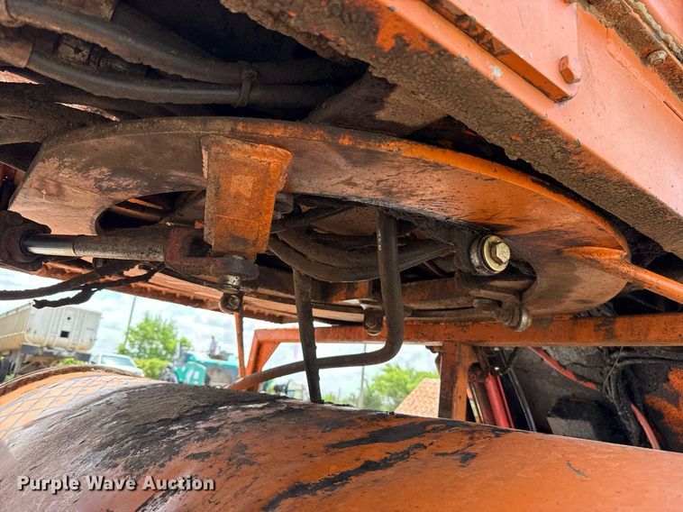 image for item EJ4673 2004 Broce RJ 350 broom