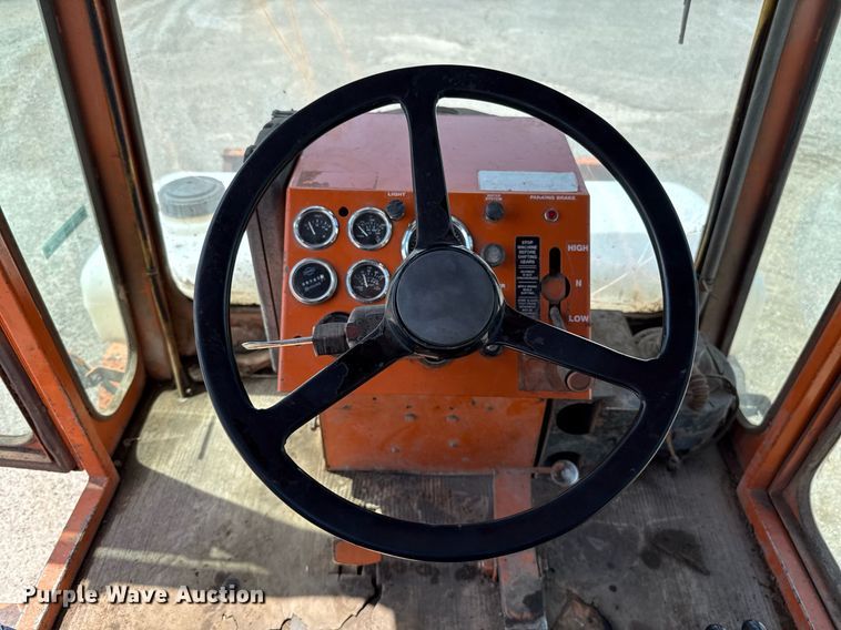 image for item EJ4673 2004 Broce RJ 350 broom