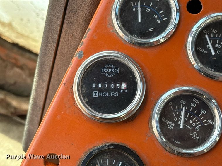 image for item EJ4673 2004 Broce RJ 350 broom