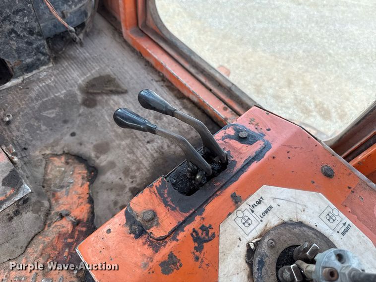 image for item EJ4673 2004 Broce RJ 350 broom