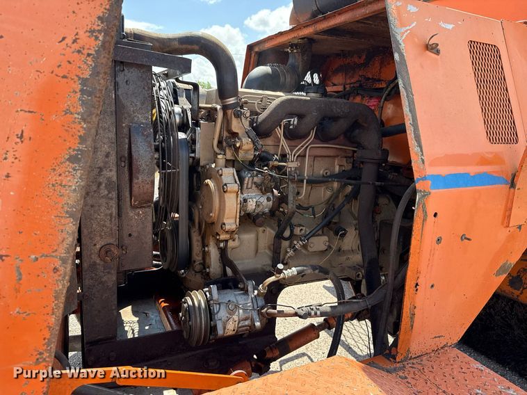 image for item EJ4673 2004 Broce RJ 350 broom