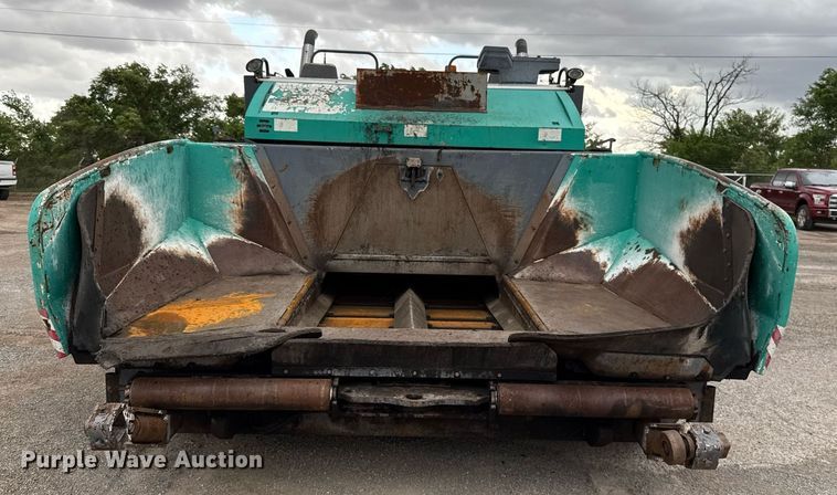 image for item EJ4676 2010 Vogele Vision 5200-2 paver