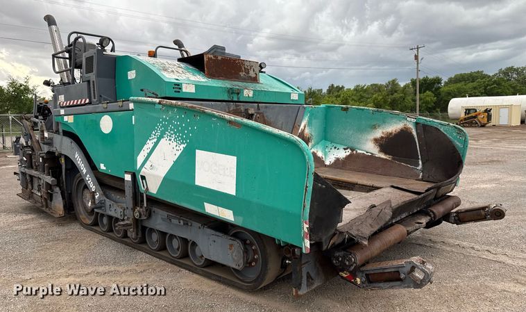 image for item EJ4676 2010 Vogele Vision 5200-2 paver