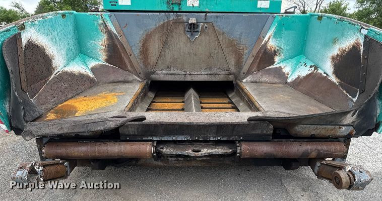 image for item EJ4676 2010 Vogele Vision 5200-2 paver