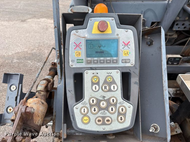 image for item EJ4676 2010 Vogele Vision 5200-2 paver