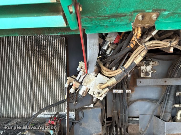 image for item EJ4676 2010 Vogele Vision 5200-2 paver