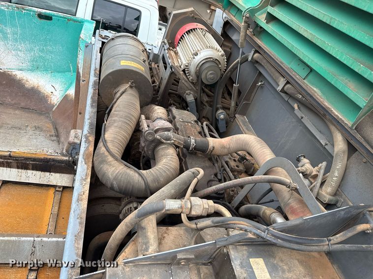 image for item EJ4676 2010 Vogele Vision 5200-2 paver