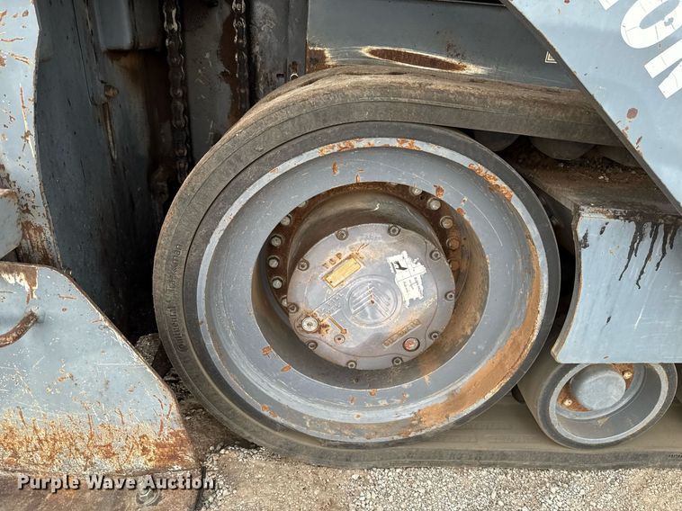 image for item EJ4676 2010 Vogele Vision 5200-2 paver