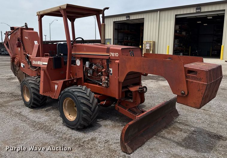 image for item EJ4680 1995 Ditch Witch 7610DD rock saw