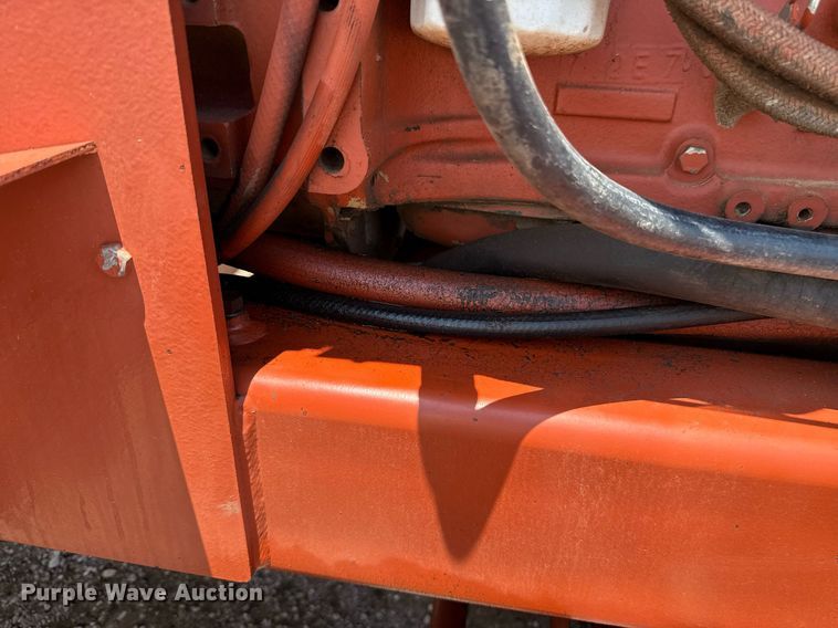 image for item EJ4680 1995 Ditch Witch 7610DD rock saw