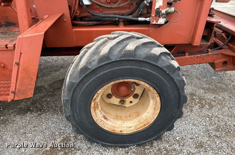 image for item EJ4680 1995 Ditch Witch 7610DD rock saw