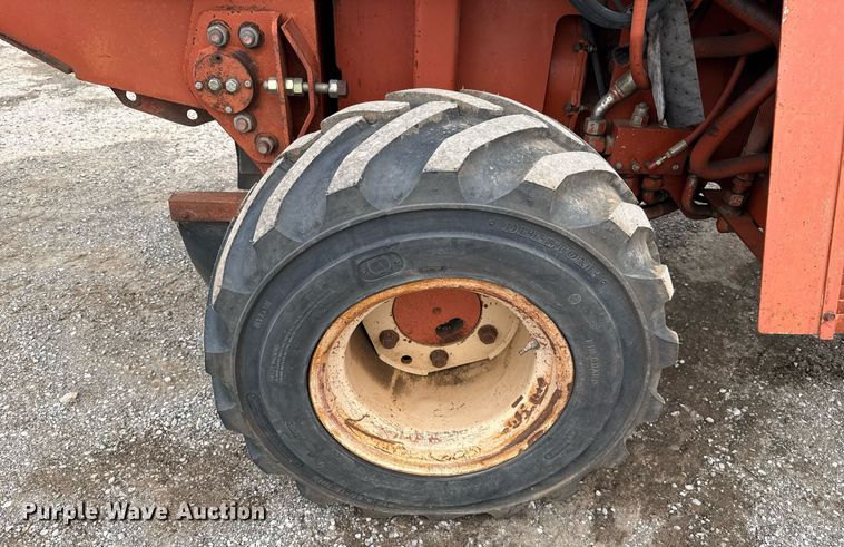 image for item EJ4680 1995 Ditch Witch 7610DD rock saw