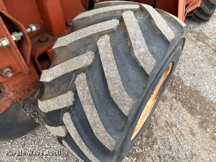 image for item EJ4680 1995 Ditch Witch 7610DD rock saw