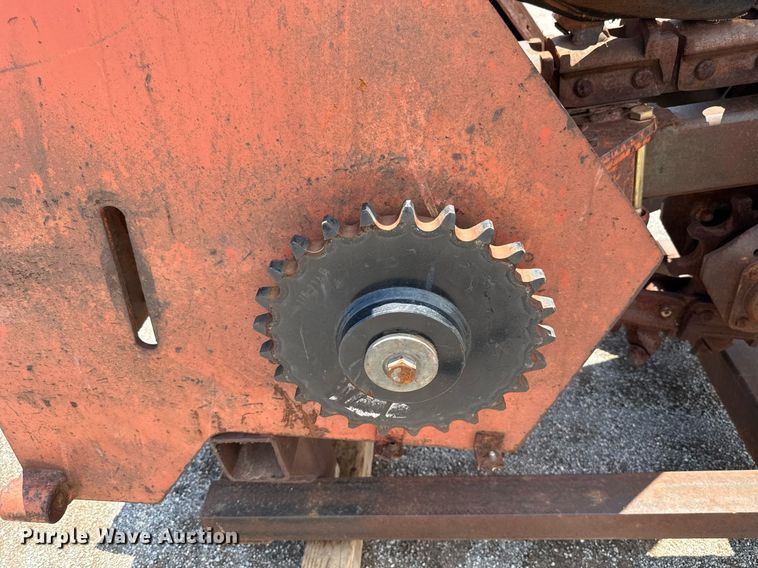 image for item EJ4680 1995 Ditch Witch 7610DD rock saw