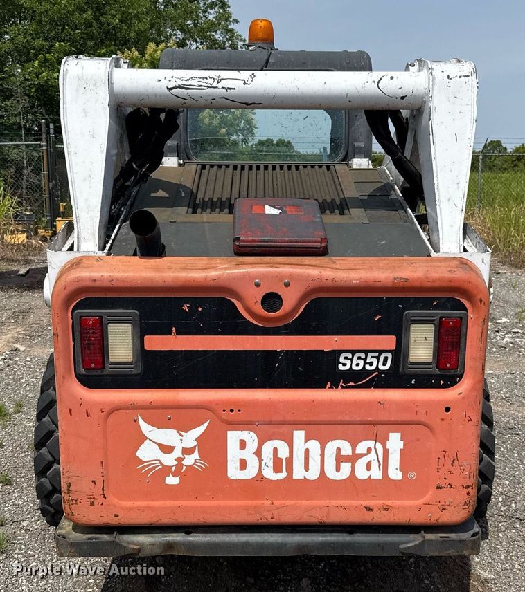 image for item EJ4699 2016 Bobcat S650 skid steer loader