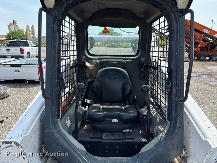 image for item EJ4699 2016 Bobcat S650 skid steer loader