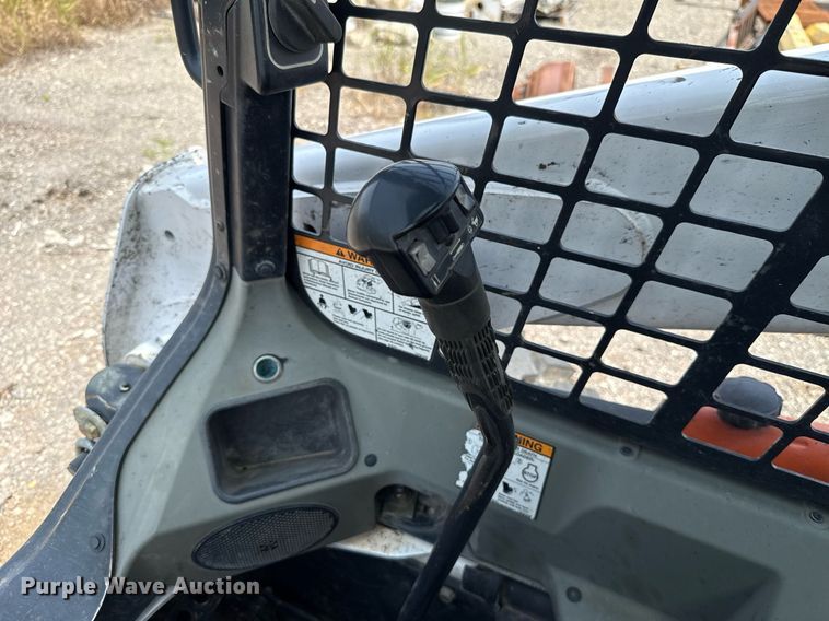 image for item EJ4699 2016 Bobcat S650 skid steer loader