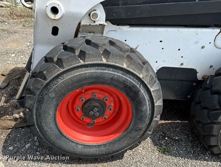 image for item EJ4699 2016 Bobcat S650 skid steer loader