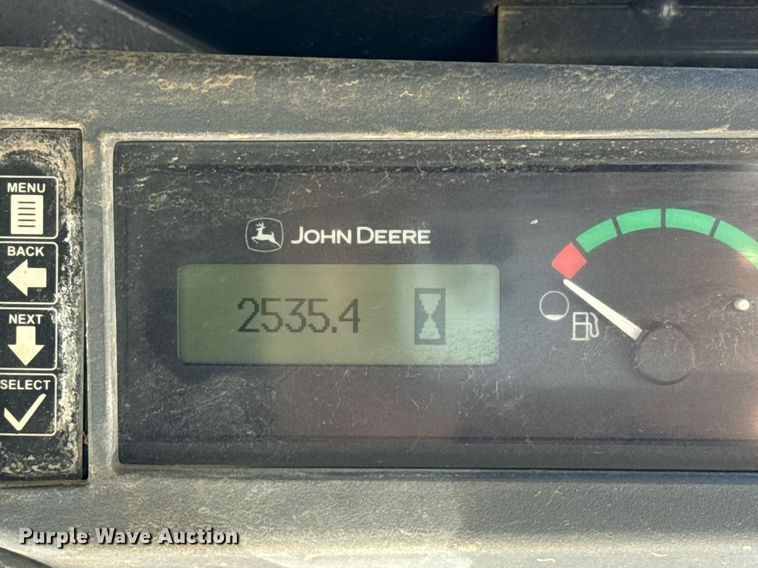 image for item EJ4725 2011 John Deere 320D skid steer loader