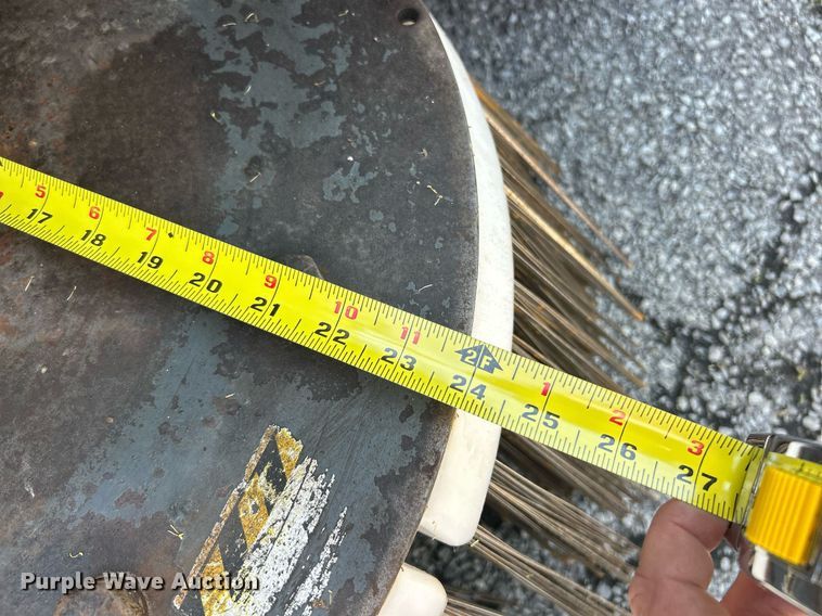 image for item EK8174 2009 Elgin Pelican NP street sweeper