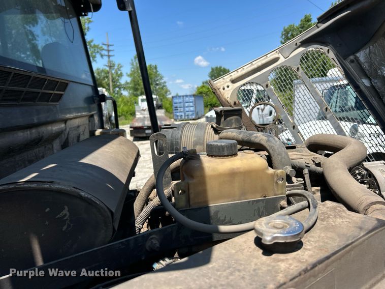 image for item EK8174 2009 Elgin Pelican NP street sweeper