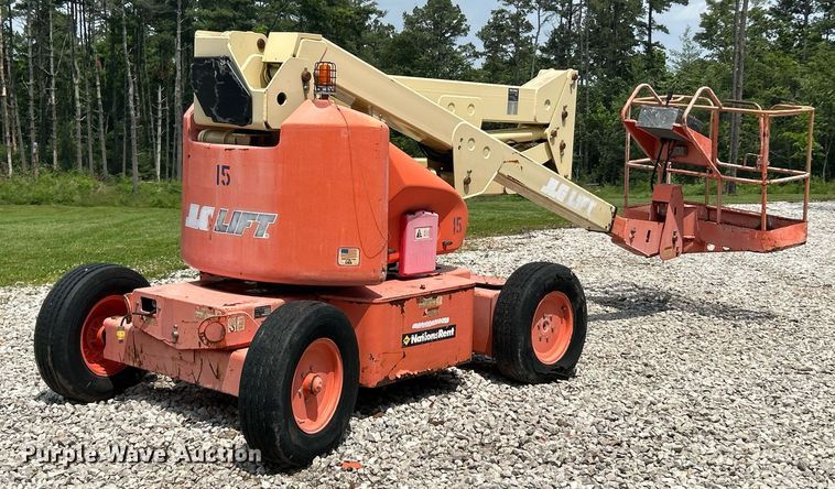 image for item EK8185 JLG 45 boom lift