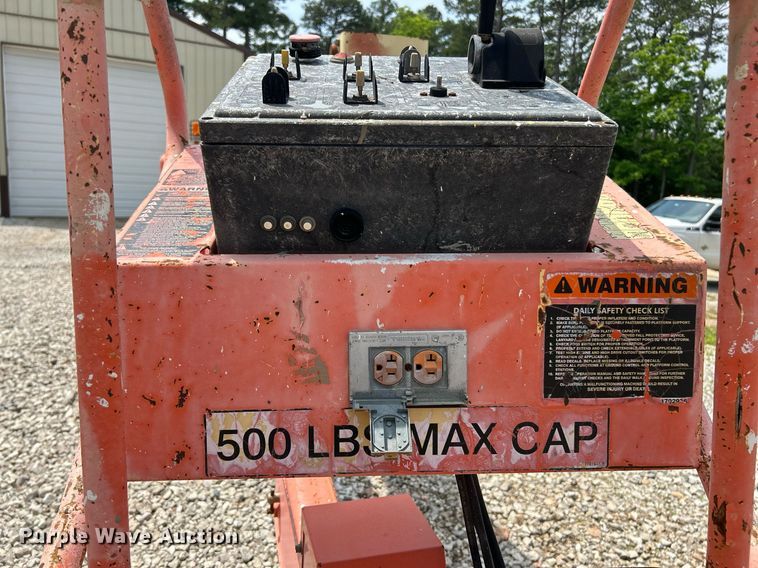 image for item EK8185 JLG 45 boom lift