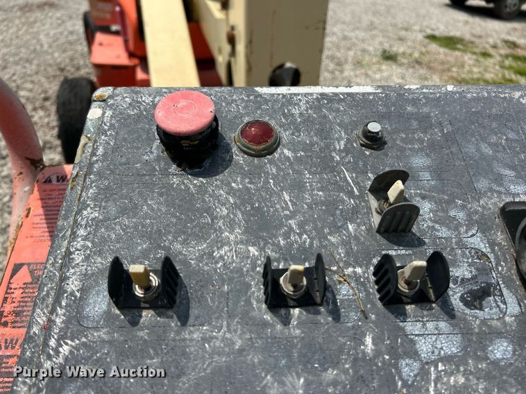 image for item EK8185 JLG 45 boom lift