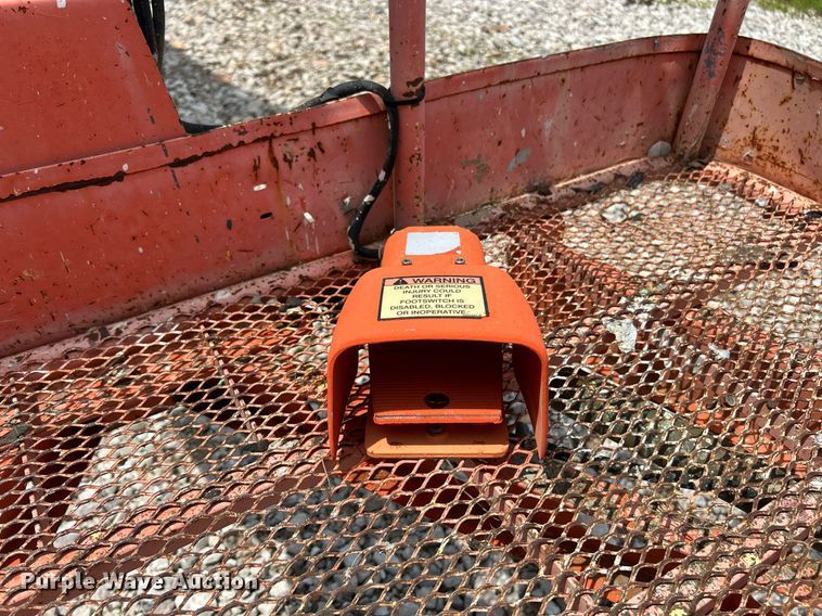 image for item EK8185 JLG 45 boom lift