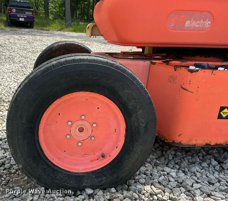 image for item EK8185 JLG 45 boom lift