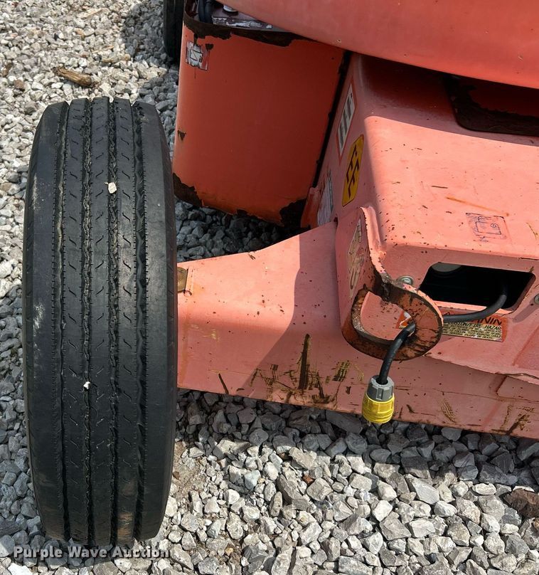 image for item EK8185 JLG 45 boom lift