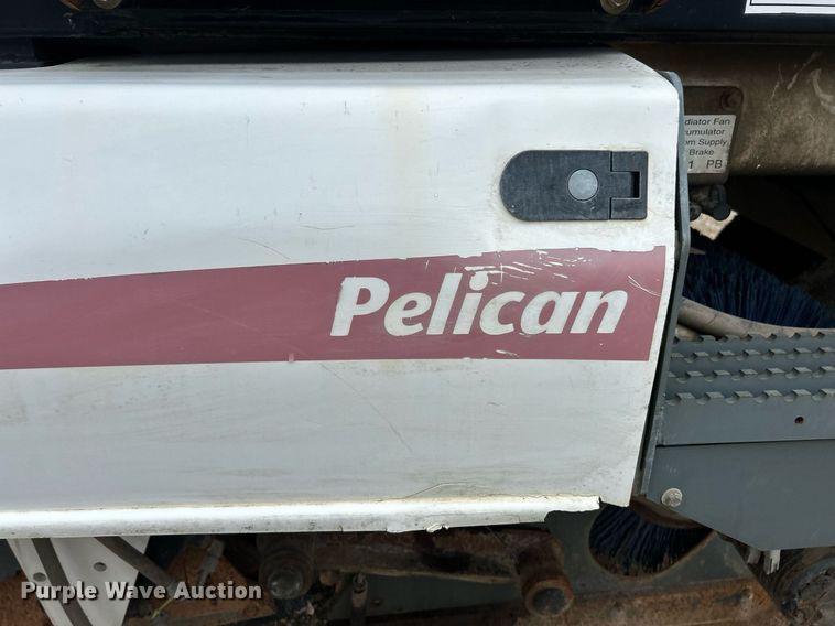 image for item EK8189 2009 Elgin Pelican NP sweeper