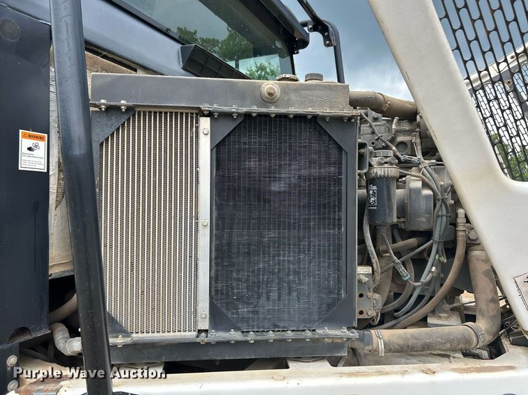 image for item EK8189 2009 Elgin Pelican NP sweeper