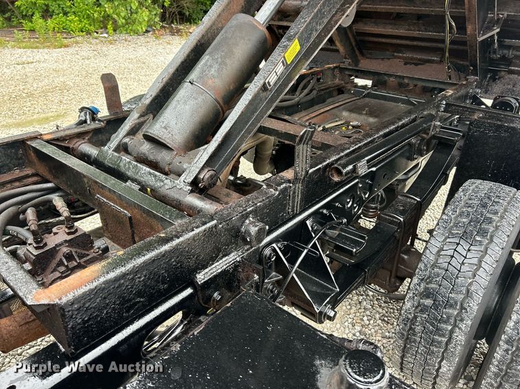 image for item EK8194 2011 Ford F450 Super Duty XL dump truck