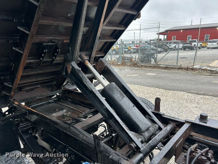 image for item EK8194 2011 Ford F450 Super Duty XL dump truck