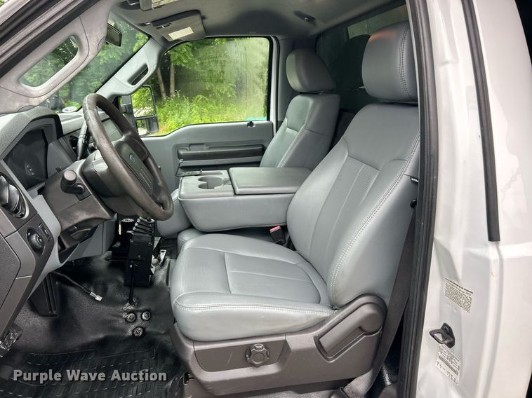 image for item EK8194 2011 Ford F450 Super Duty XL dump truck