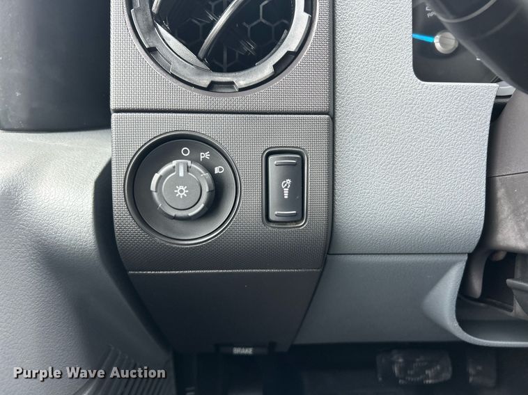 image for item EK8194 2011 Ford F450 Super Duty XL dump truck