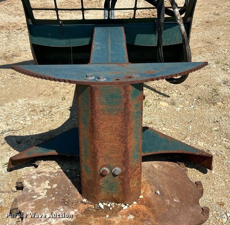 image for item EK8200 Dougherty TQR skid steer tree saw