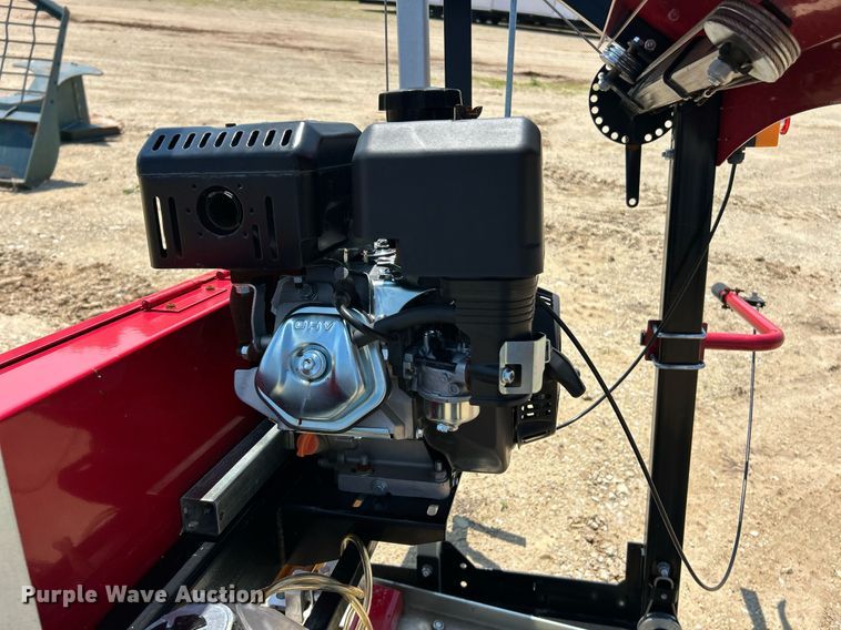 image for item EK8203 2024 AGT YC-32G sawmill