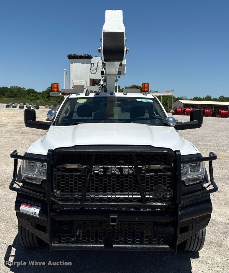 image for item EL2107 2020 Dodge Ram 5500 bucket truck