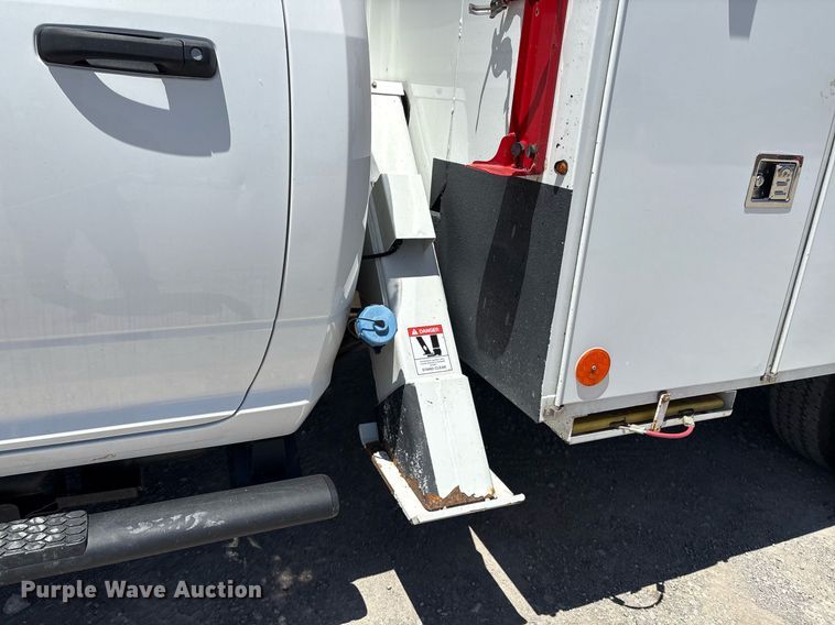 image for item EL2107 2020 Dodge Ram 5500 bucket truck