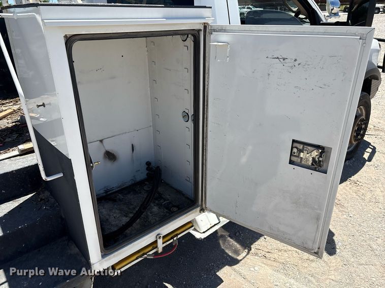 image for item EL2107 2020 Dodge Ram 5500 bucket truck