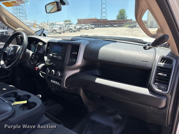 image for item EL2107 2020 Dodge Ram 5500 bucket truck