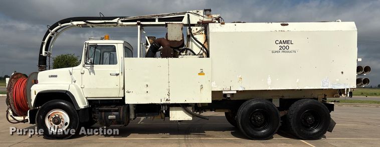 image for item EM2591 1987 Ford L8000 sewer jetter truck