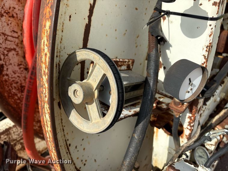 image for item EM2591 1987 Ford L8000 sewer jetter truck