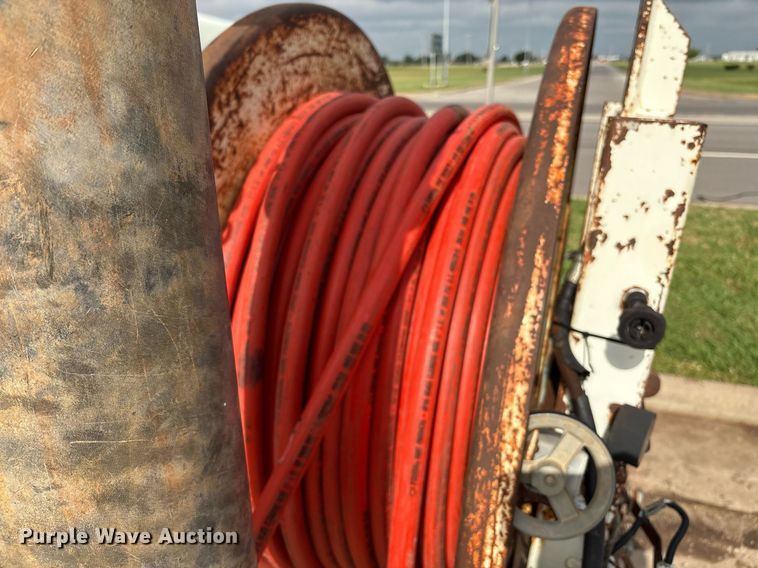 image for item EM2591 1987 Ford L8000 sewer jetter truck