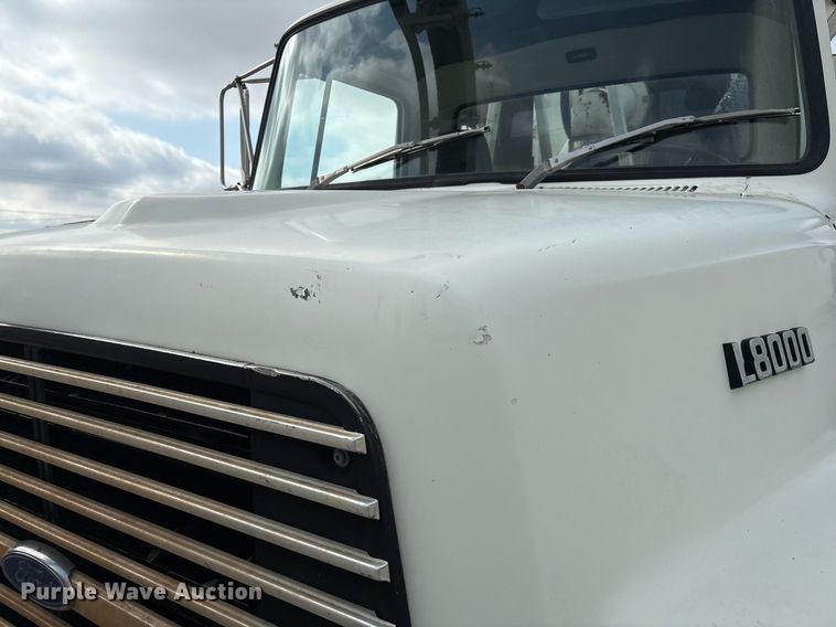 image for item EM2591 1987 Ford L8000 sewer jetter truck